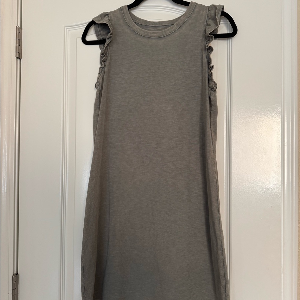 Universal Thread Sage/Gray Dress